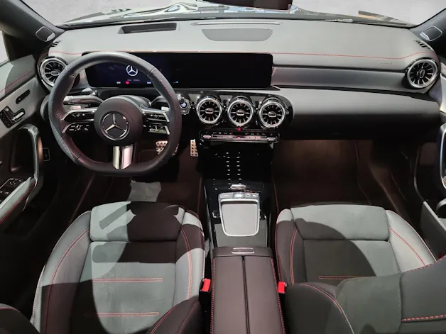 Mercedes-Benz CLA 250 4Matic 8G-DCT