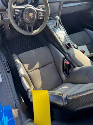 Porsche 718 Cayman GT4PDK