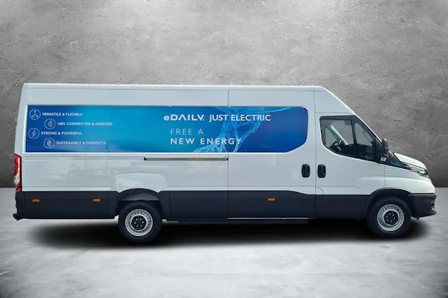 Iveco 38S14EV Kastenwagen