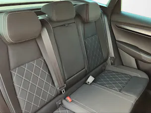 Škoda Karoq 1.5 TSI SportLine DSG