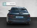 Audi RS4 Avant quattro tiptronic