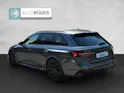 Audi RS4 Avant quattro tiptronic