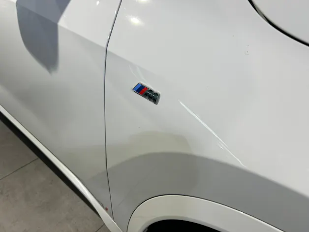 BMW iX1 xDrive 30 M Sport