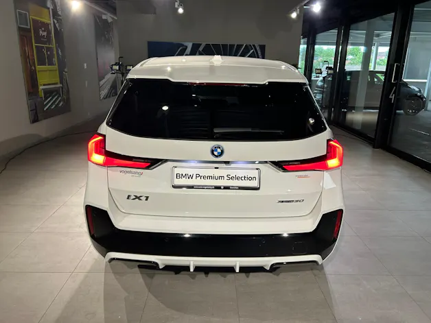 BMW iX1 xDrive 30 M Sport