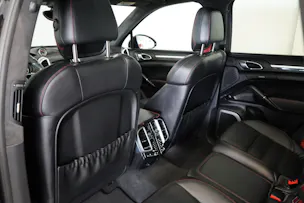 Porsche Cayenne GTS