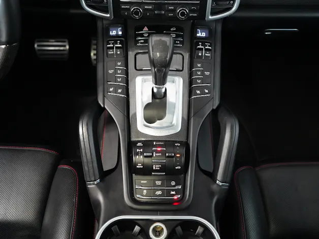 Porsche Cayenne GTS