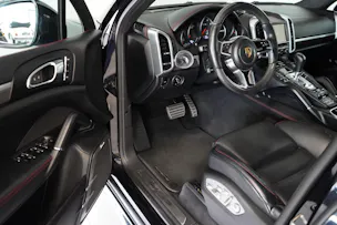 Porsche Cayenne GTS