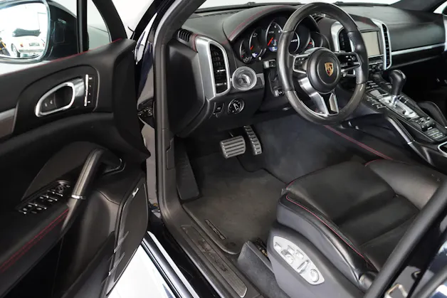 Porsche Cayenne GTS