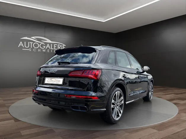 Audi SQ5 3.0 TFSI quattro S-tronic | CH | Panorama | HeadUp| B&O | Luftfederung | Assistenzsysteme |