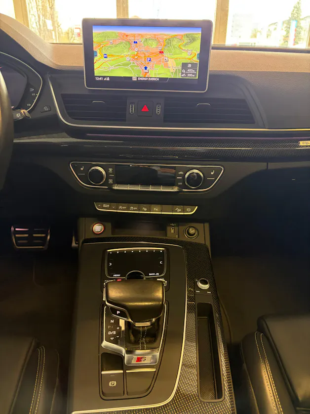 Audi SQ5 3.0 TFSI quattro S-tronic | CH | Panorama | HeadUp| B&O | Luftfederung | Assistenzsysteme |
