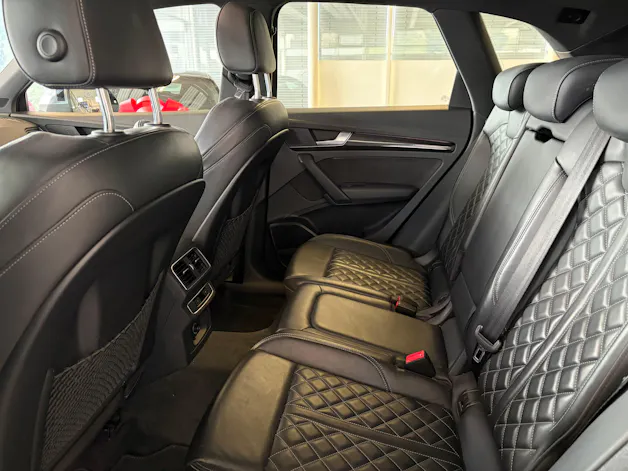 Audi SQ5 3.0 TFSI quattro S-tronic | CH | Panorama | HeadUp| B&O | Luftfederung | Assistenzsysteme |