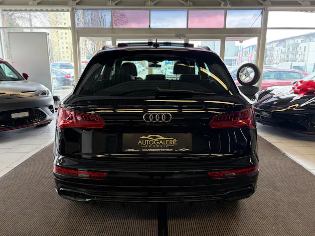 Audi SQ5 3.0 TFSI quattro S-tronic | CH | Panorama | HeadUp| B&O | Luftfederung | Assistenzsysteme |