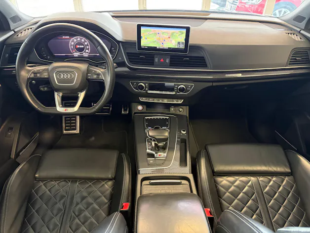 Audi SQ5 3.0 TFSI quattro S-tronic | CH | Panorama | HeadUp| B&O | Luftfederung | Assistenzsysteme |