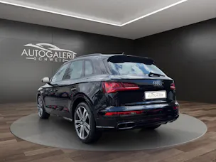 Audi SQ5 3.0 TFSI quattro S-tronic | CH | Panorama | HeadUp| B&O | Luftfederung | Assistenzsysteme |