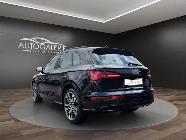Audi SQ5 3.0 TFSI quattro S-tronic | CH | Panorama | HeadUp| B&O | Luftfederung | Assistenzsysteme |