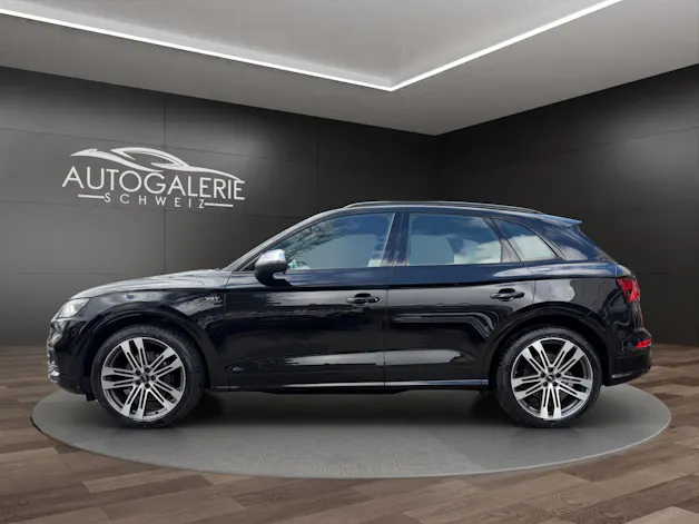 Audi SQ5 3.0 TFSI quattro S-tronic | CH | Panorama | HeadUp| B&O | Luftfederung | Assistenzsysteme |