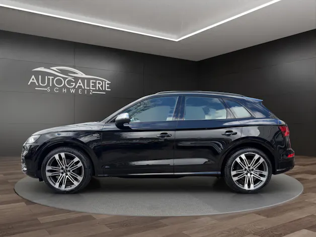 Audi SQ5 3.0 TFSI quattro S-tronic | CH | Panorama | HeadUp| B&O | Luftfederung | Assistenzsysteme |
