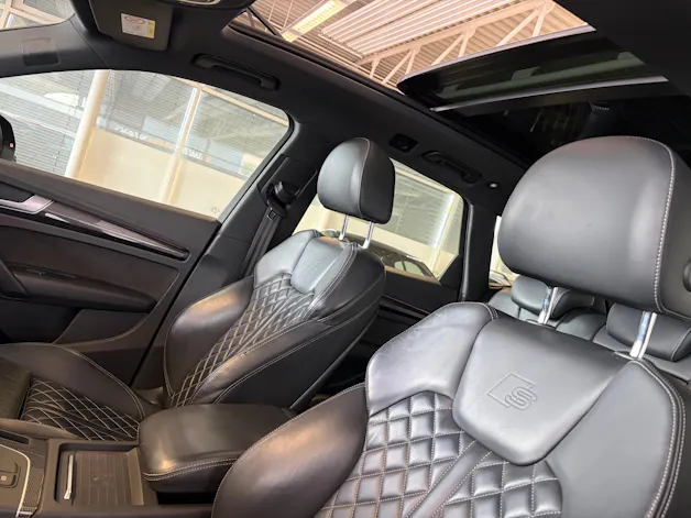 Audi SQ5 3.0 TFSI quattro S-tronic | CH | Panorama | HeadUp| B&O | Luftfederung | Assistenzsysteme |