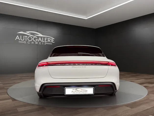 Porsche Taycan 4S Sport Turismo | Performance Plus 93.4 kWh | Panorama | Sport-Chrono | Memory |