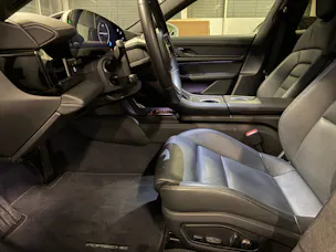 Porsche Taycan 4S Sport Turismo | Performance Plus 93.4 kWh | Panorama | Sport-Chrono | Memory |