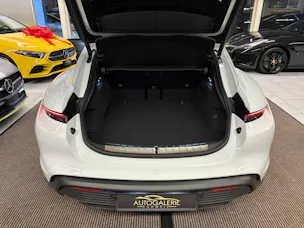 Porsche Taycan 4S Sport Turismo | Performance Plus 93.4 kWh | Panorama | Sport-Chrono | Memory |