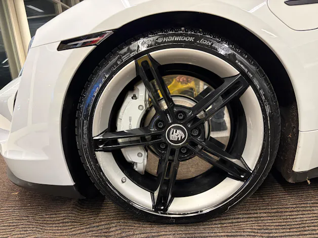Porsche Taycan 4S Sport Turismo | Performance Plus 93.4 kWh | Panorama | Sport-Chrono | Memory |
