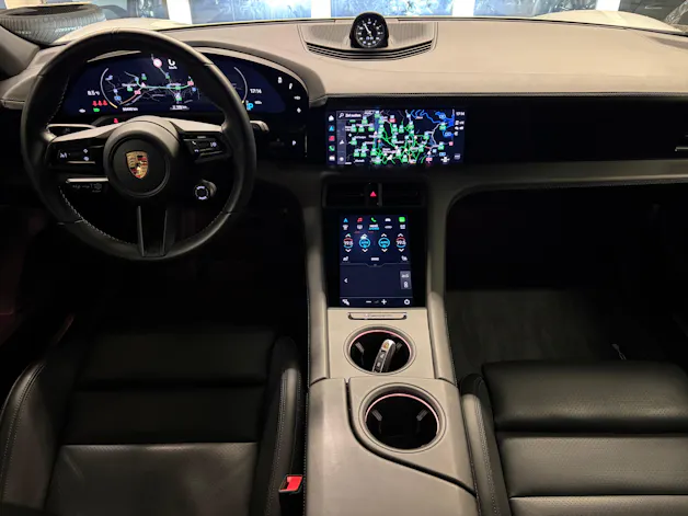 Porsche Taycan 4S Sport Turismo | Performance Plus 93.4 kWh | Panorama | Sport-Chrono | Memory |