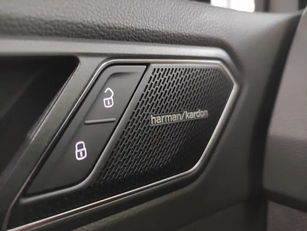VW Tiguan 2.0 TSI R DSG Black-Style