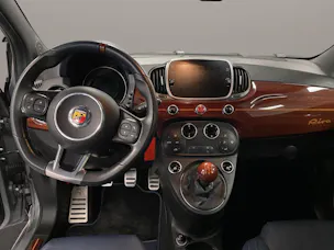 Fiat 695 Abarth 1.4 T-Jet 180 Rival