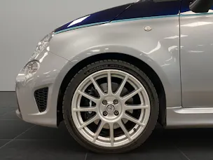 Fiat 695 Abarth 1.4 T-Jet 180 Rival