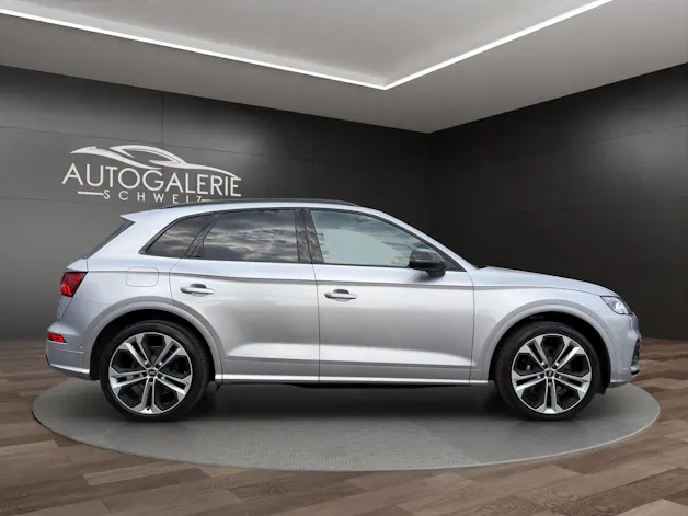 Audi SQ5 TDI quattro |&nbsp;CH | Sportsitz Plus |&nbsp;Panorama |&nbsp;Black Paket |&nbsp;HeadUp |&nbsp;Bang & Olufsen |&nbsp;Feinnappa | AHK