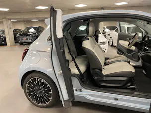 Fiat 500 electric 3+1 La Prima