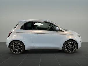 Fiat 500 electric 3+1 La Prima