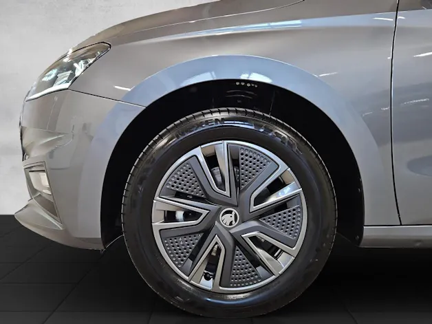 Škoda Fabia 1.0 TSI Dynamic DSG