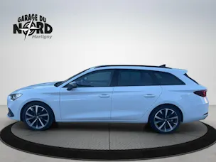 SEAT Leon ST 1.5 eTSI mHEV DSG FR