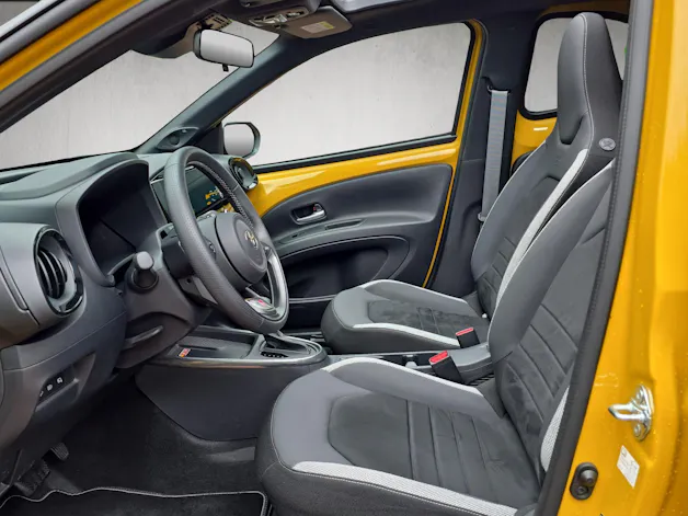 Toyota Aygo X 1.5 VVT-i HSD GR Sport