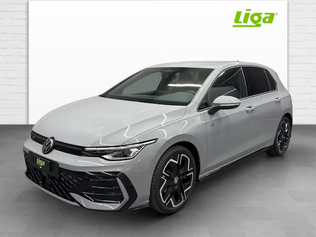 VW Golf VIII 1.5 eTSI R-Line DSG