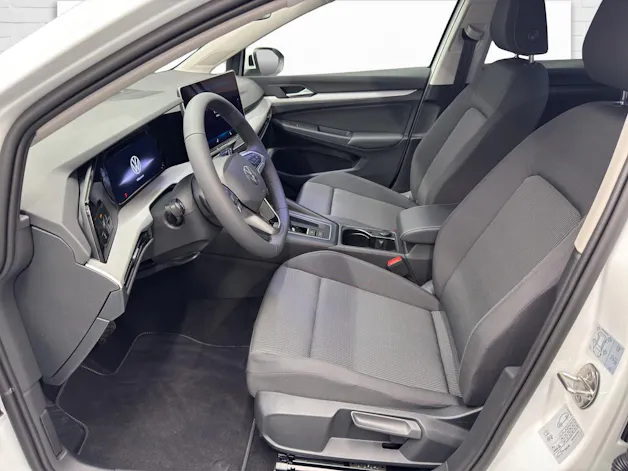 VW Golf VIII 1.5 eTSI Value DSG
