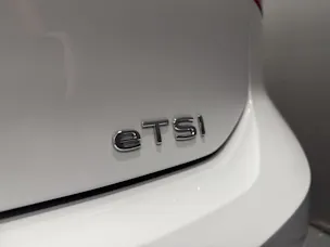 VW Golf VIII 1.5 eTSI Value DSG