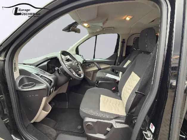 Ford Tourneo C Bus 310 L2 2.0 TDCi 170 Titanium