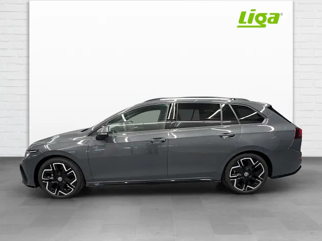 VW Golf VIII Variant 1.5 eTSI R-Line DSG
