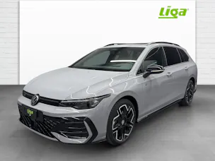 VW Golf VIII Variant 2.0 TSI R-Line DSG 4motion