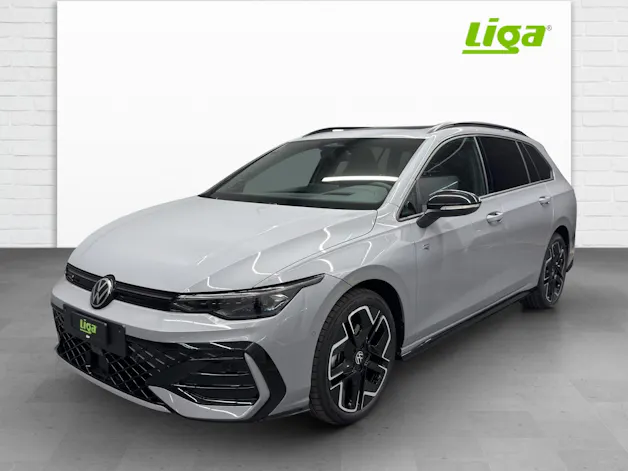 VW Golf VIII Variant 2.0 TSI R-Line DSG 4motion