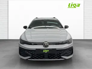 VW Golf VIII Variant 2.0 TSI R-Line DSG 4motion