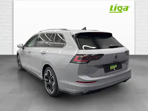 VW Golf VIII Variant 2.0 TSI R-Line DSG 4motion