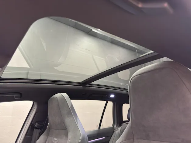 VW Golf VIII Variant 2.0 TSI R-Line DSG 4motion