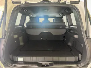 Toyota Land Cruiser 2.8 D 48V Style