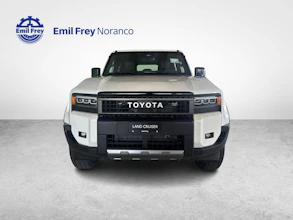 https://vehicle.imgix.net/4348364/59f384b5-4877-4009-9a67-b00f371f60ef.jpg