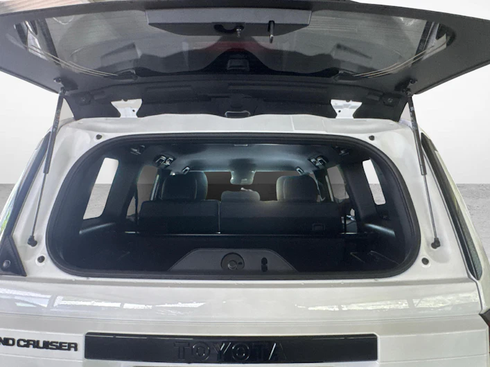 immagine del veicolo TOYOTA LANDCRUISER
