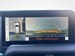 immagine del veicolo TOYOTA Land Cruiser 2.8 D 48V Style